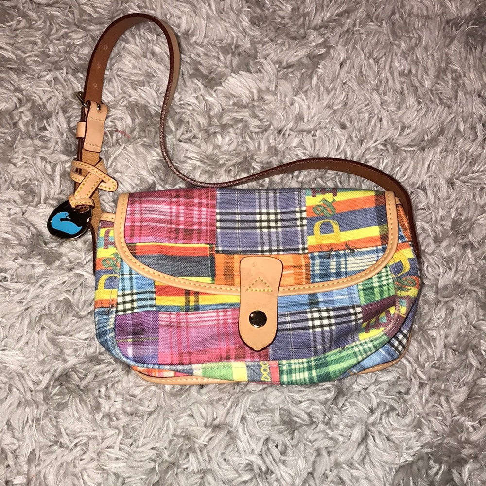 Dooney & Bourke Small Hand Bag - Picture 1 of 3